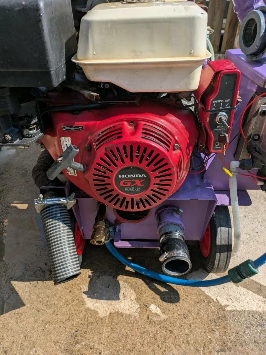 Truck mount carpet cleaning machine - Image 2