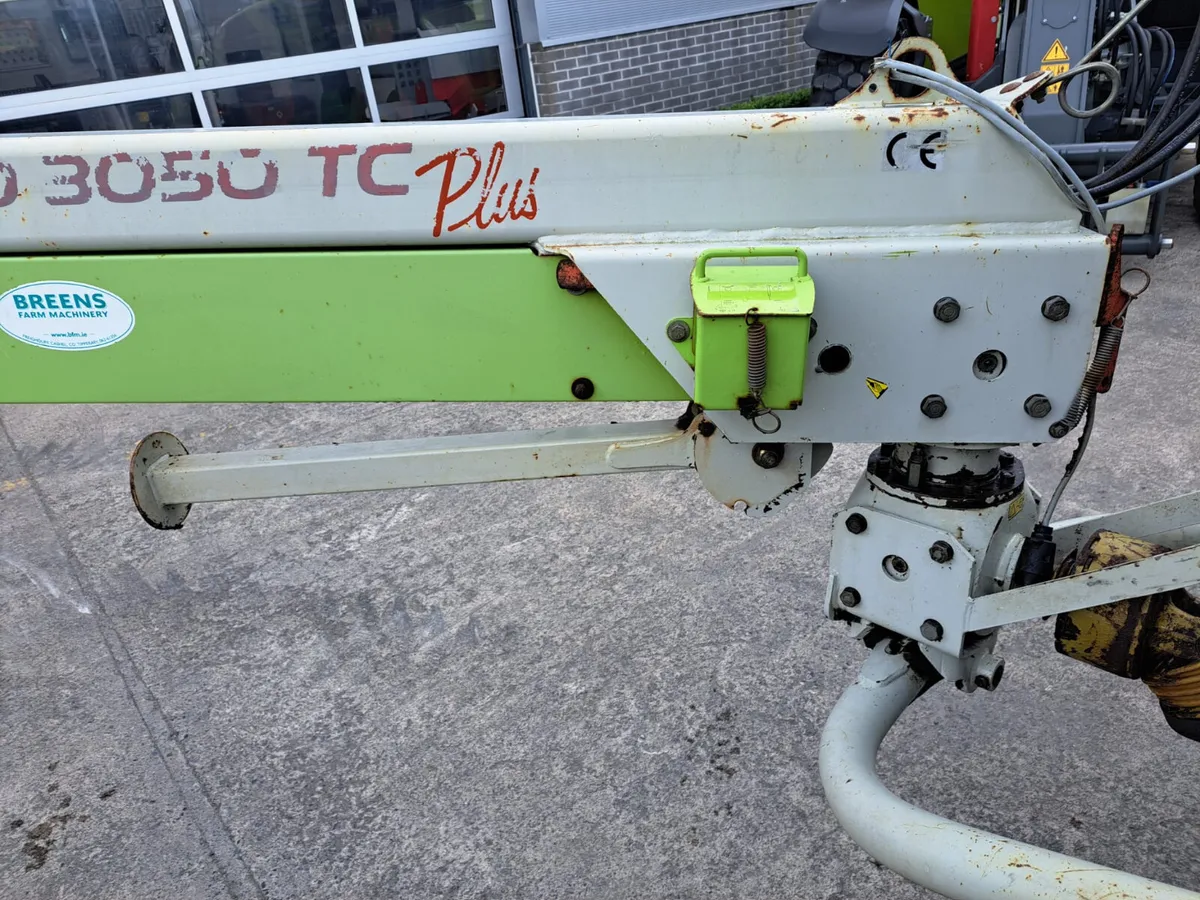 Claas Trailed Mower - Image 4