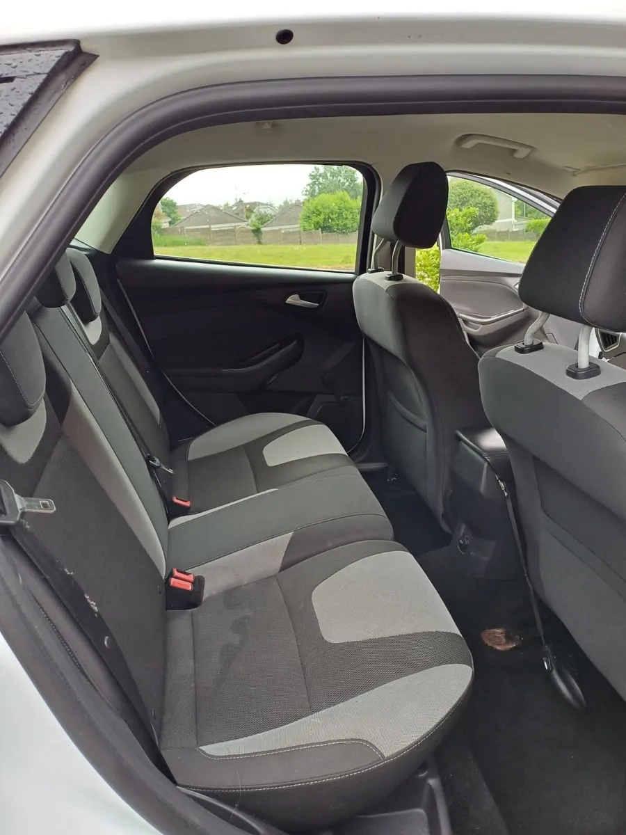 Ford Focus 2012 - Image 4