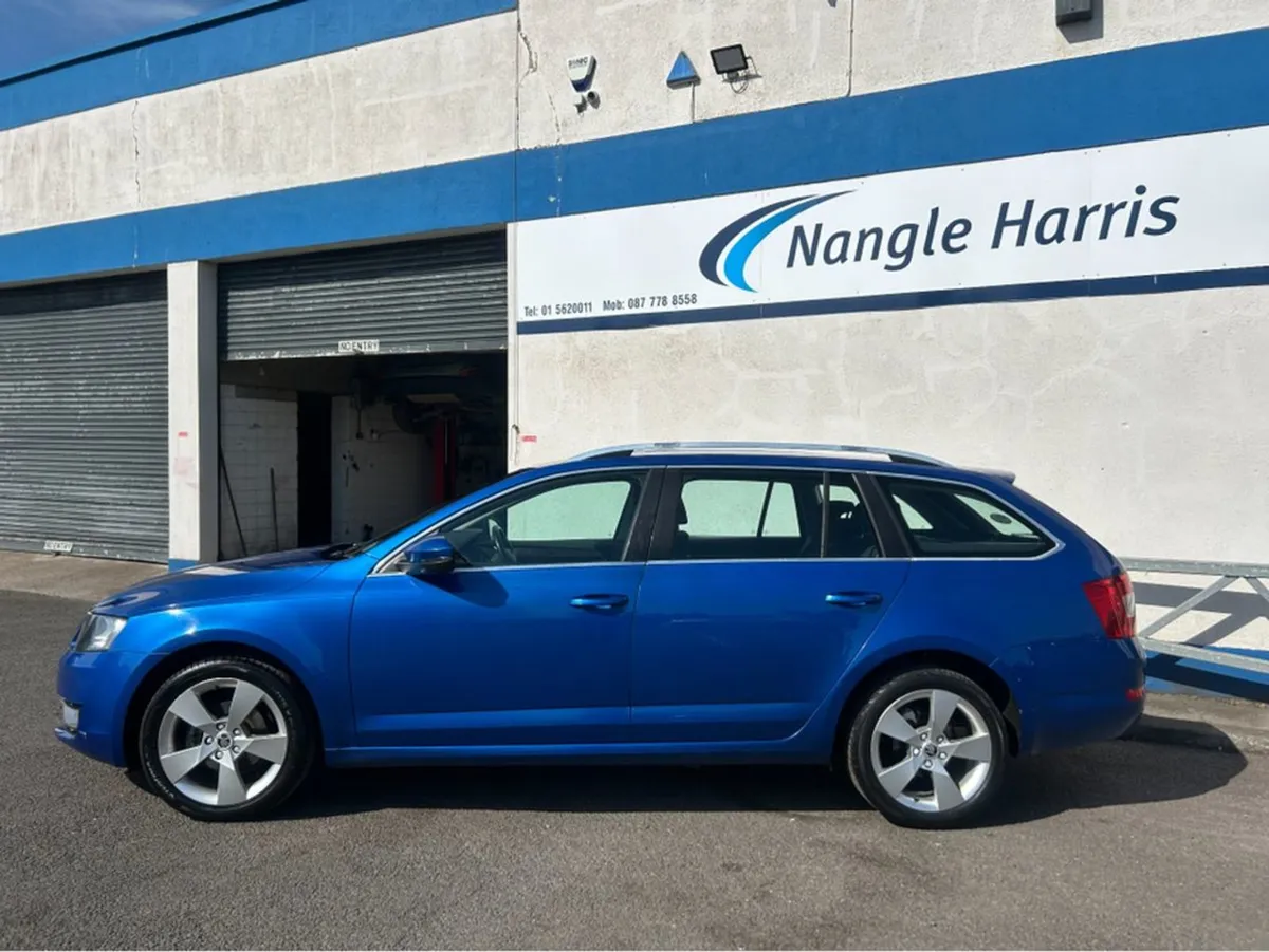 Skoda Octavia Combi 1.6 Tdi. Finance Available. T - Image 2