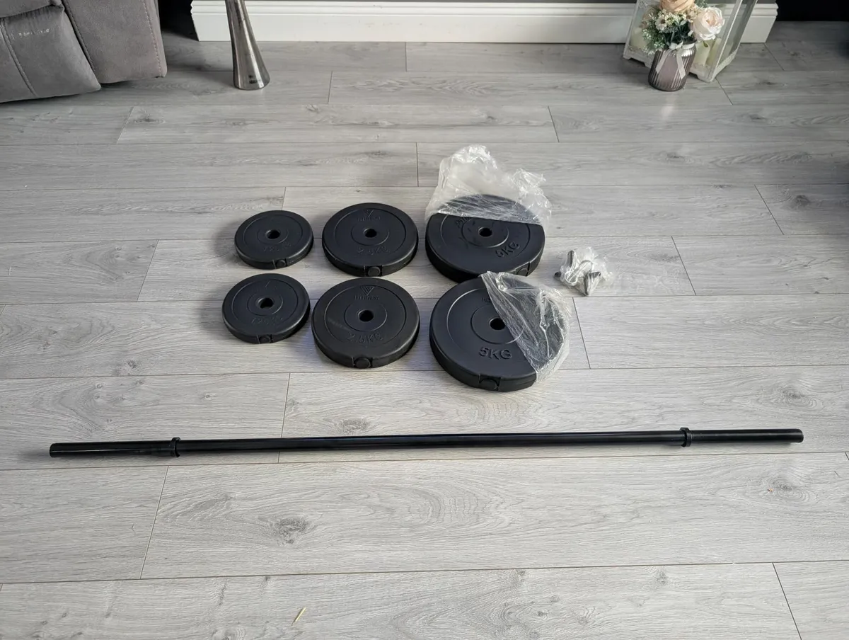 Gym Equipment - Image 4