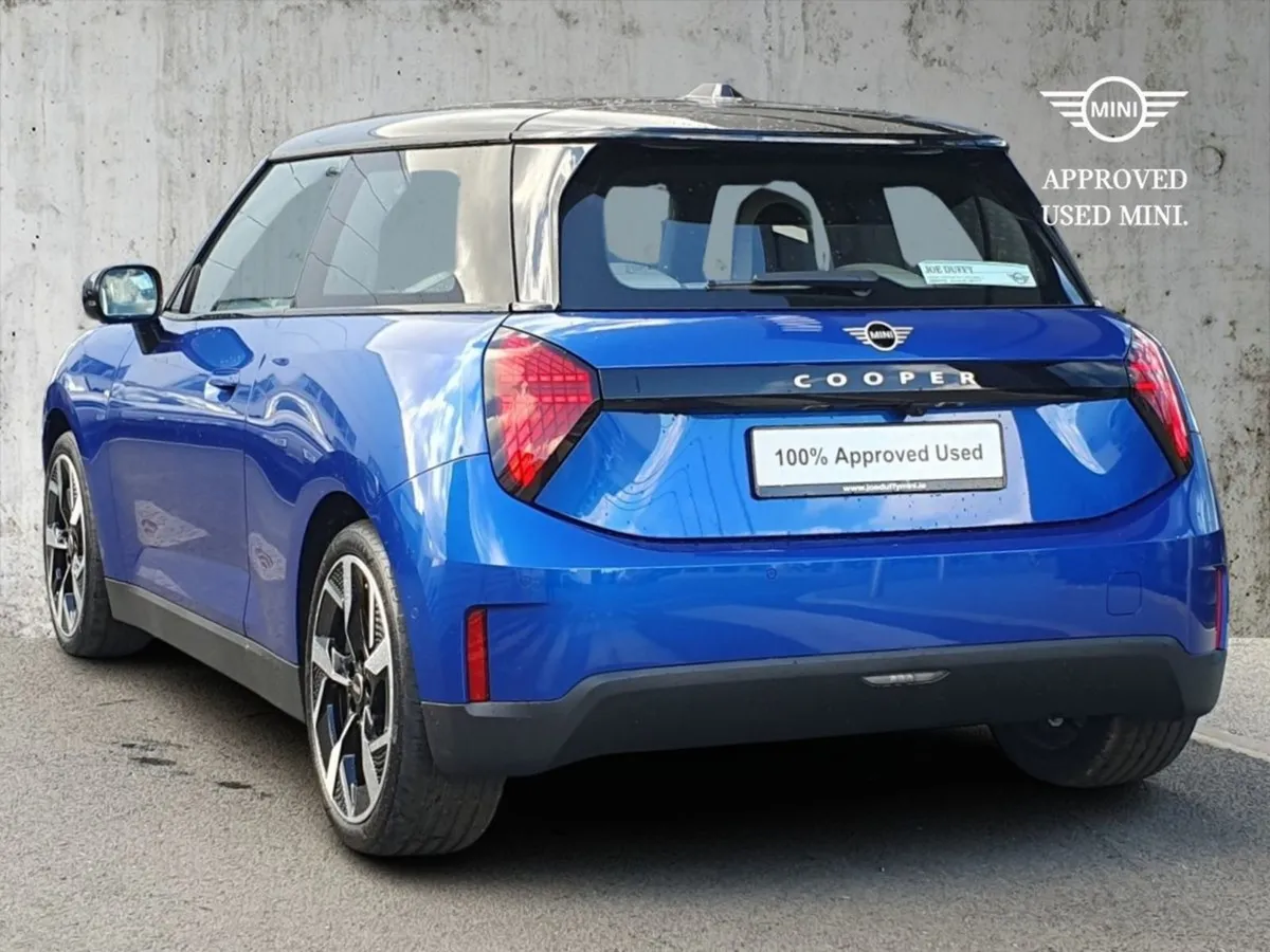 MINI HATCH Cooper SE - Image 3