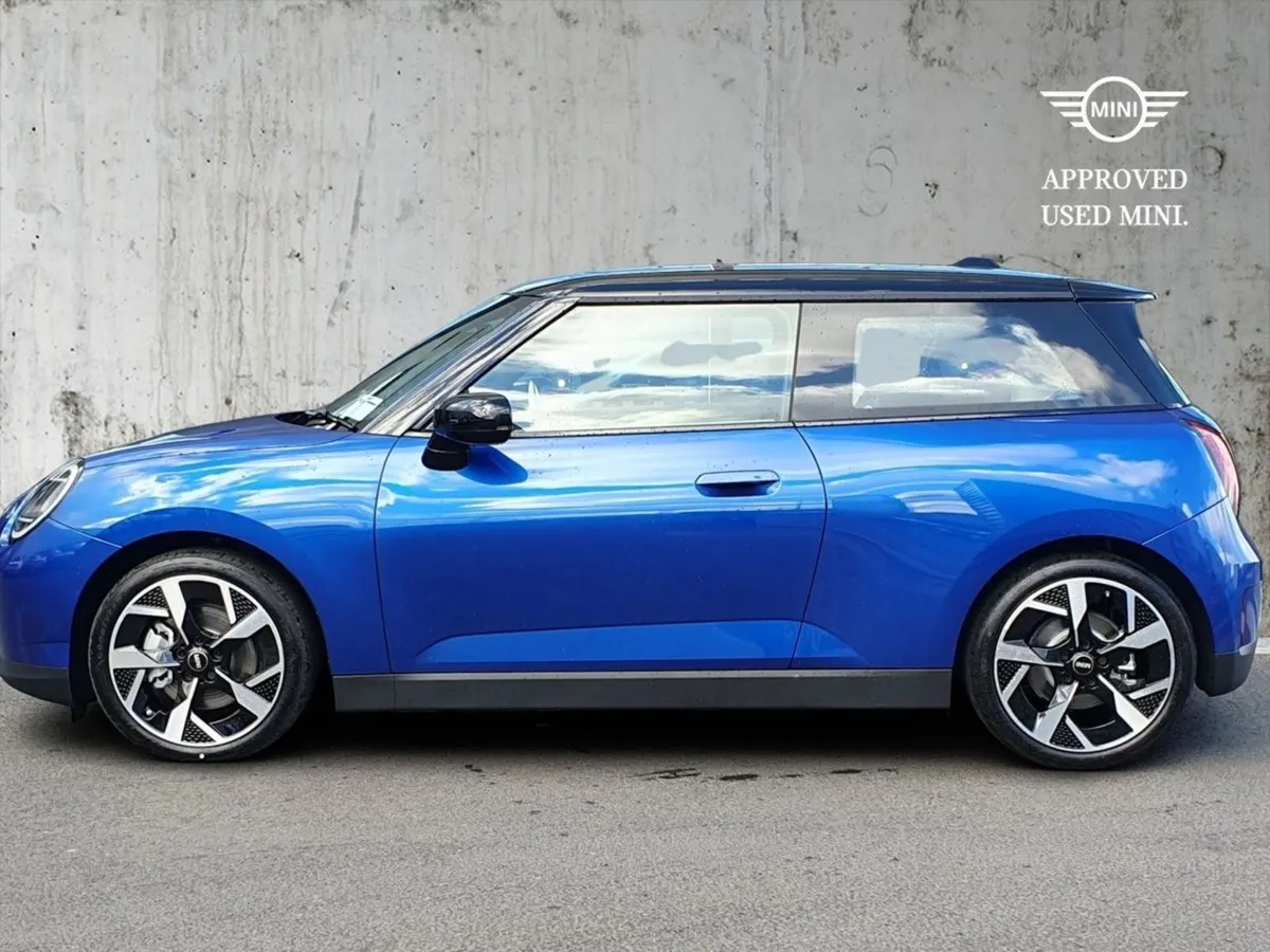 MINI HATCH Cooper SE - Image 4