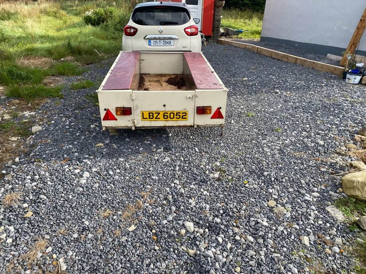 Camping trailer - Image 2