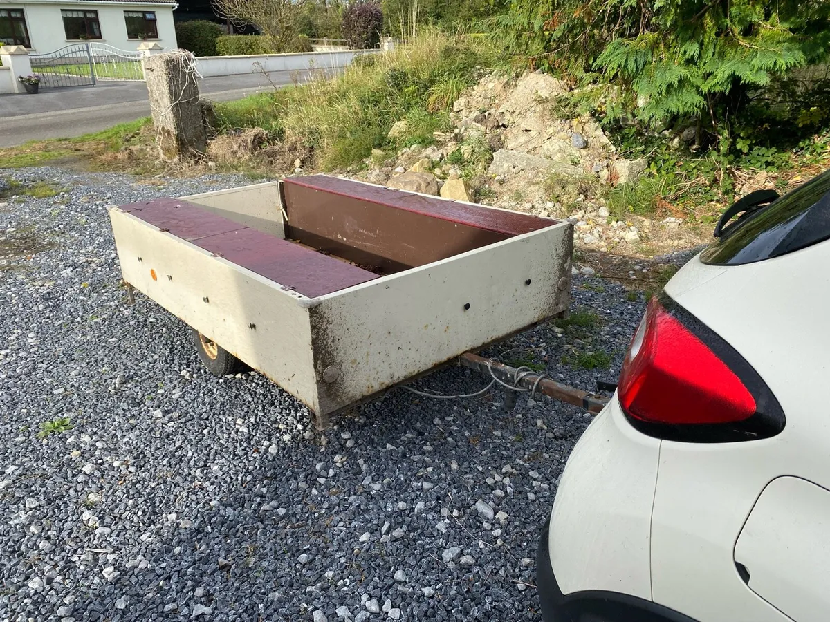Camping trailer - Image 3