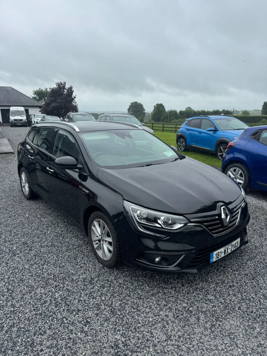 Renault Megane 2018 diesel estate - Image 1
