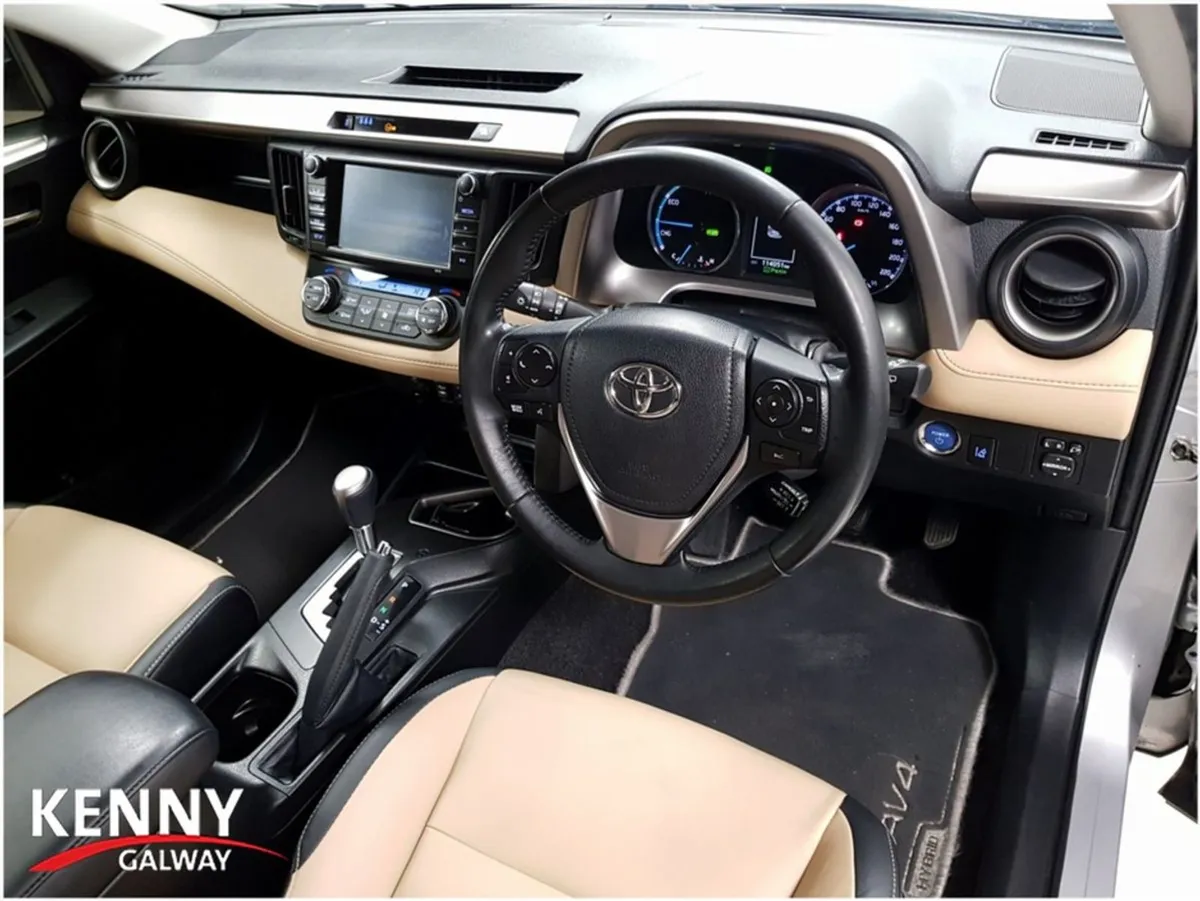 Toyota Rav4 Rav4 Hybrid Platinum 2WD 4DR Auto - Image 2