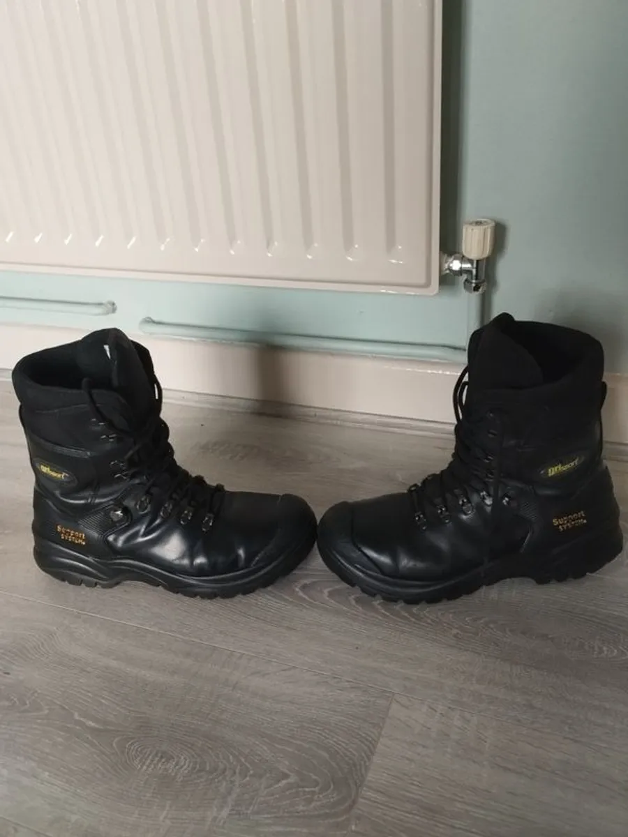 Men's boots - Image 3