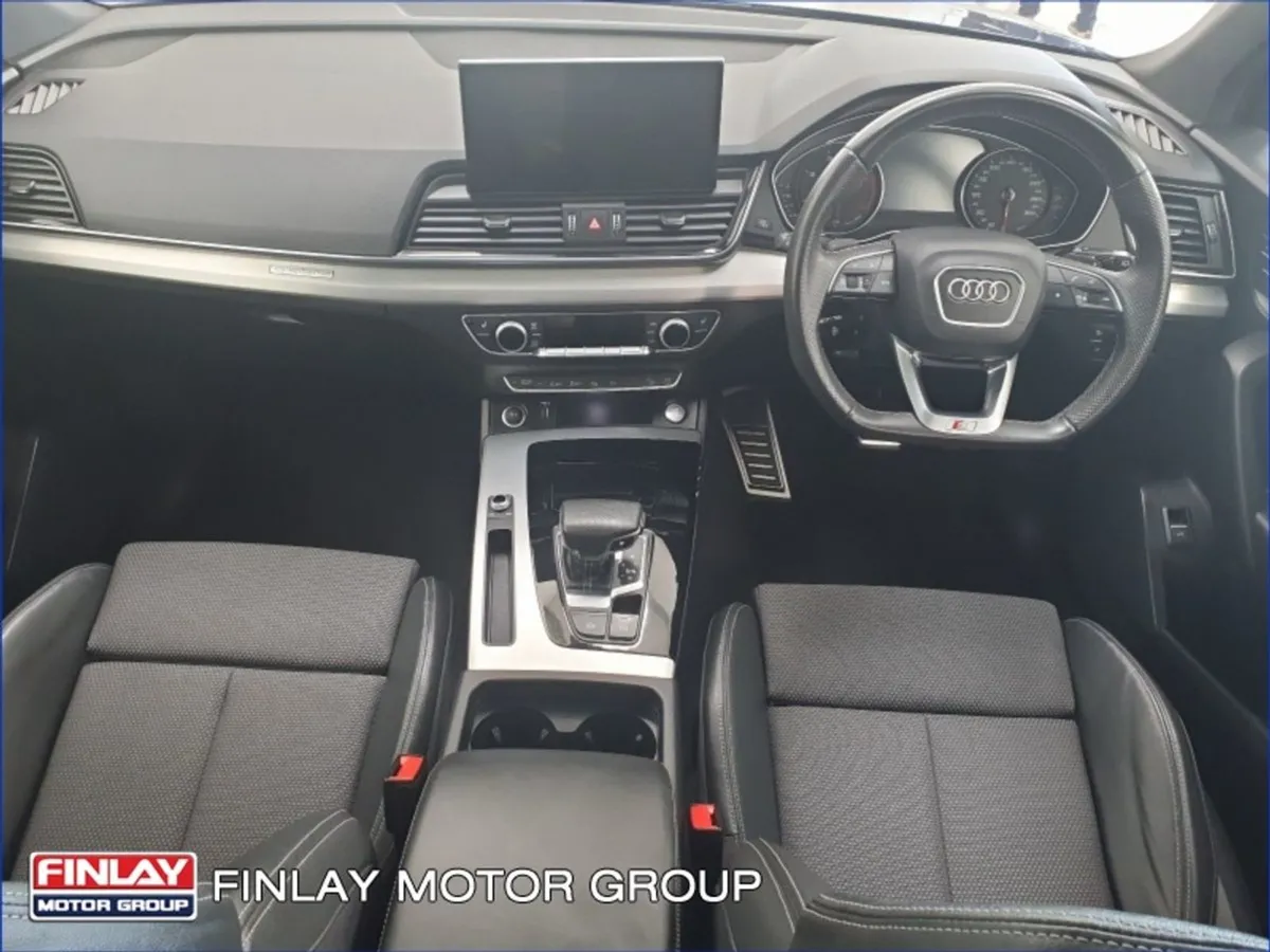 Audi Q5 40tdi 204HP S Line Quattro  Pan Roof Heat - Image 2