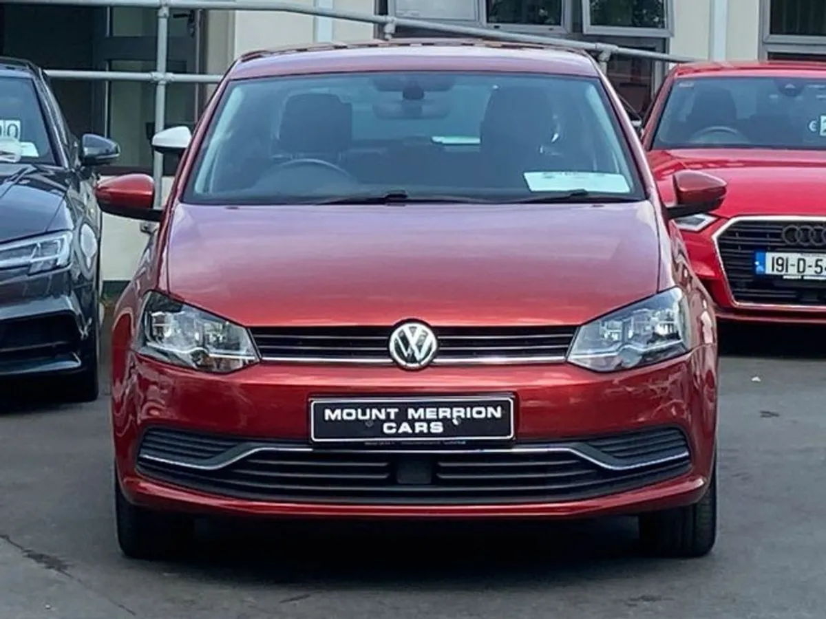 Volkswagen Polo Auto/ lounge  Spec/1.2tsi - Image 3
