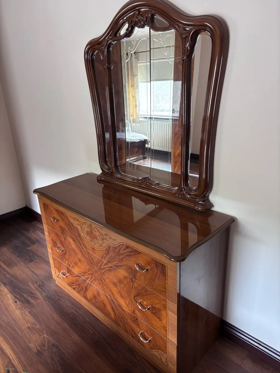 Bedroom units - Image 4