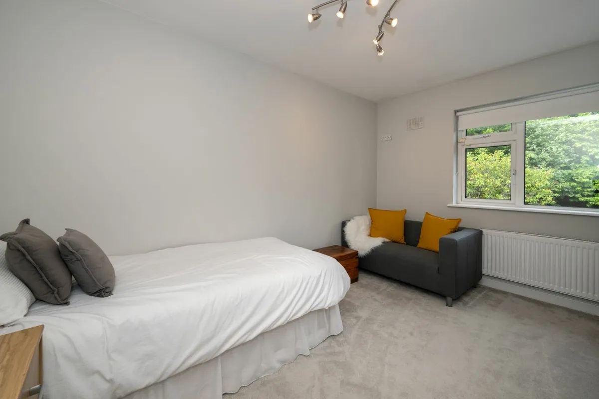 2 seater couch - Image 2