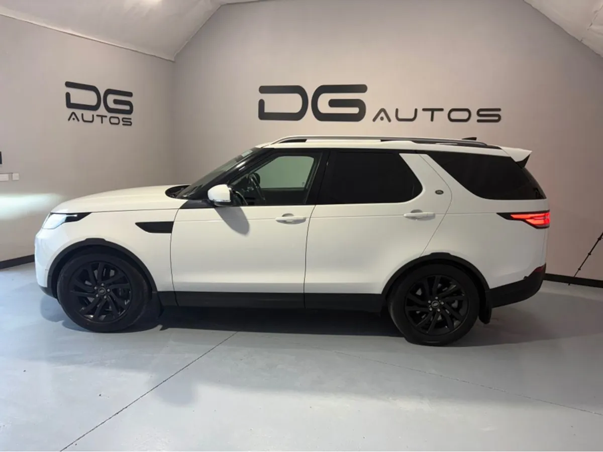 Land Rover Discovery HSE Spec 2 Seater Commercial - Image 1