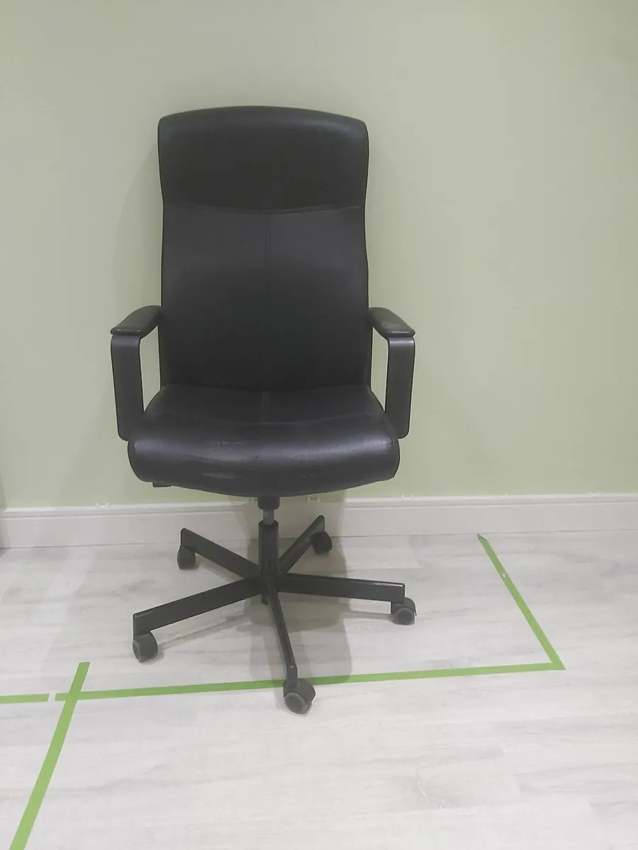 Office chair - Image 3