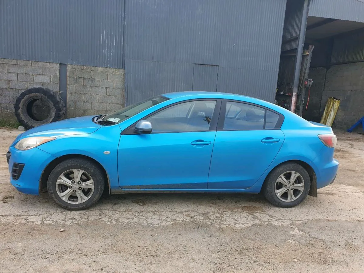 Mazda 3 2010 - Image 4