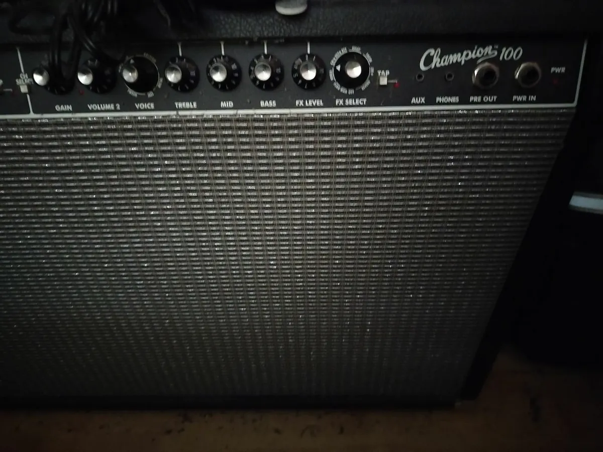 Fender Amplifier - Image 2