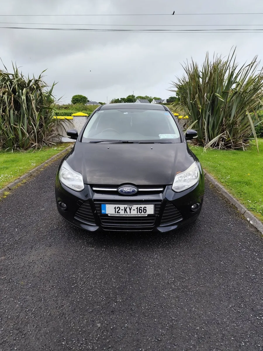 Ford Focus 2012 - Image 2