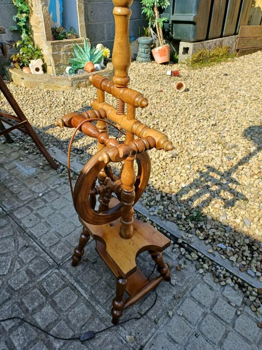 Vintage Spinning Wheel Floor Lamp - Image 3