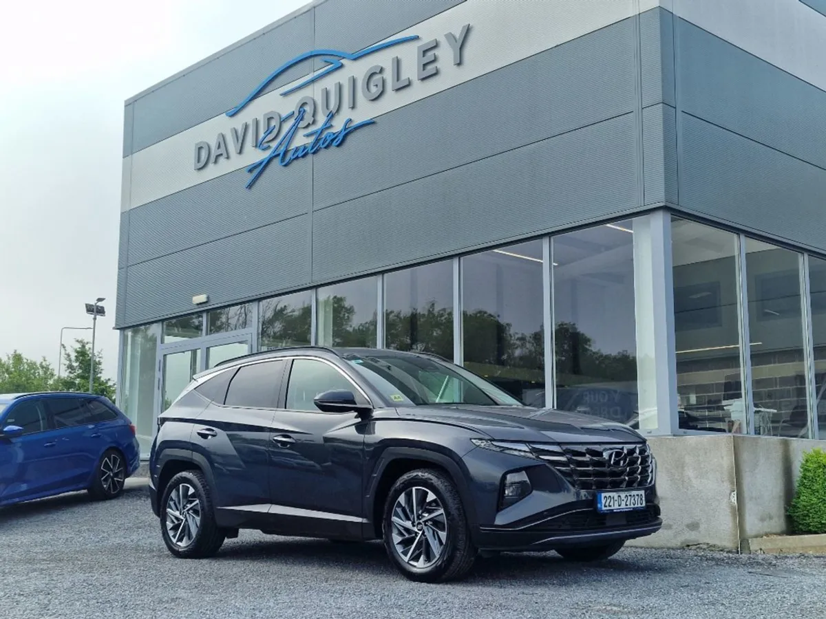 Hyundai Tucson Executive Plus Diesel 5DR - Image 1