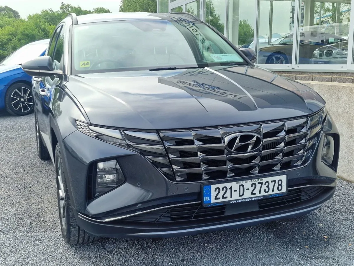 Hyundai Tucson Executive Plus Diesel 5DR - Image 2