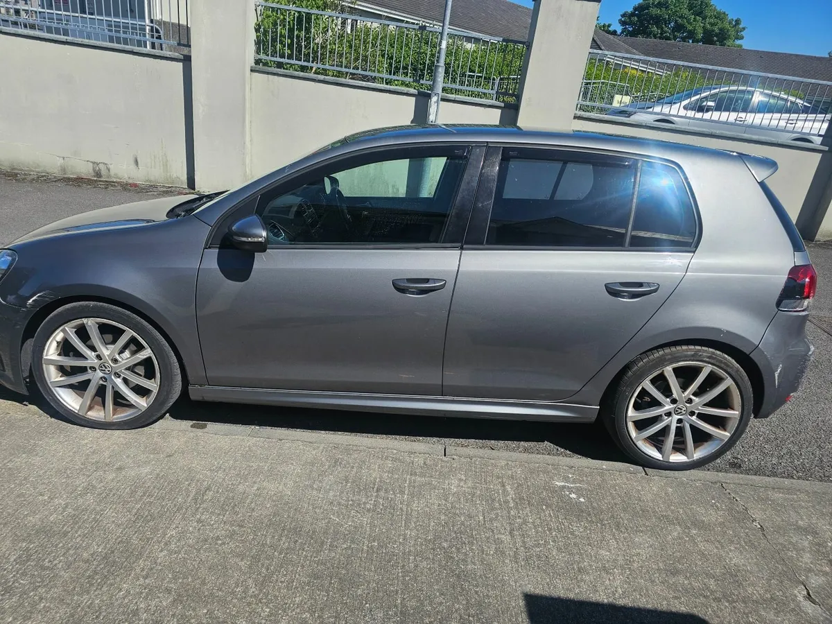 Volkswagen Golf 2012 - Image 1