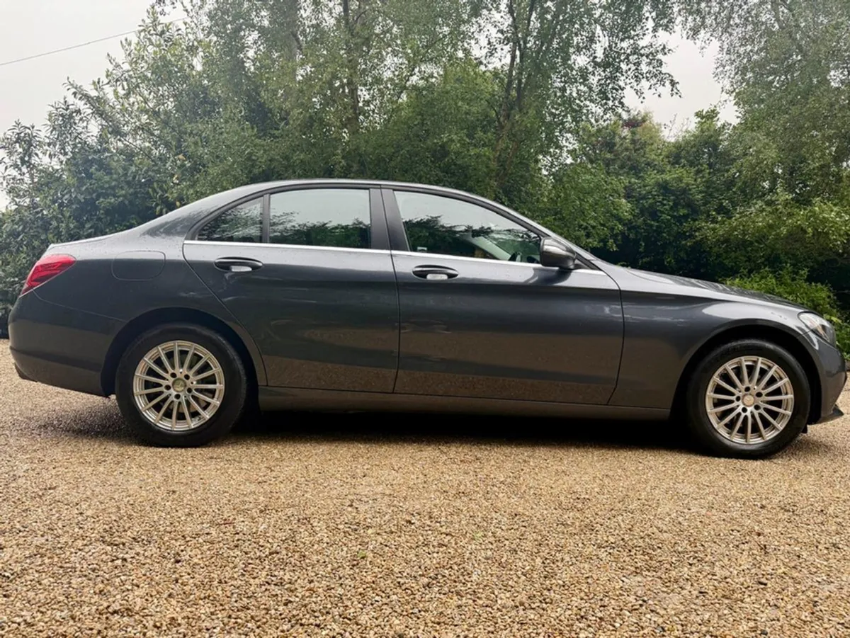 Mercedes-Benz C-Class  sale Agreed  C 200 SE Exec - Image 3