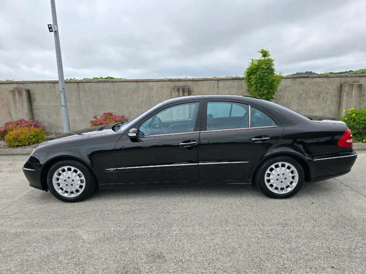 Mercedes E200 Kompressor Avantgarde - Image 3
