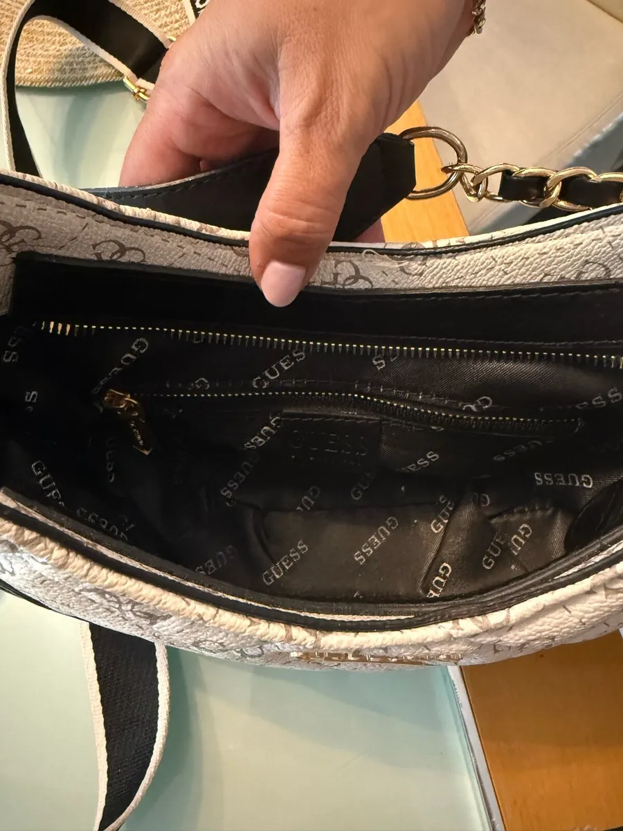 Guess bag - Image 3
