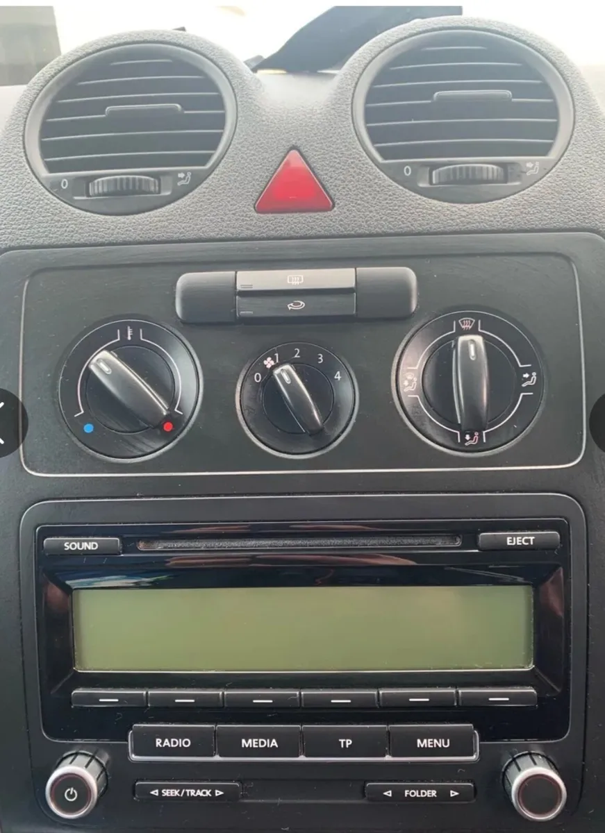 Volkswagen Caddy 2012 - Image 3