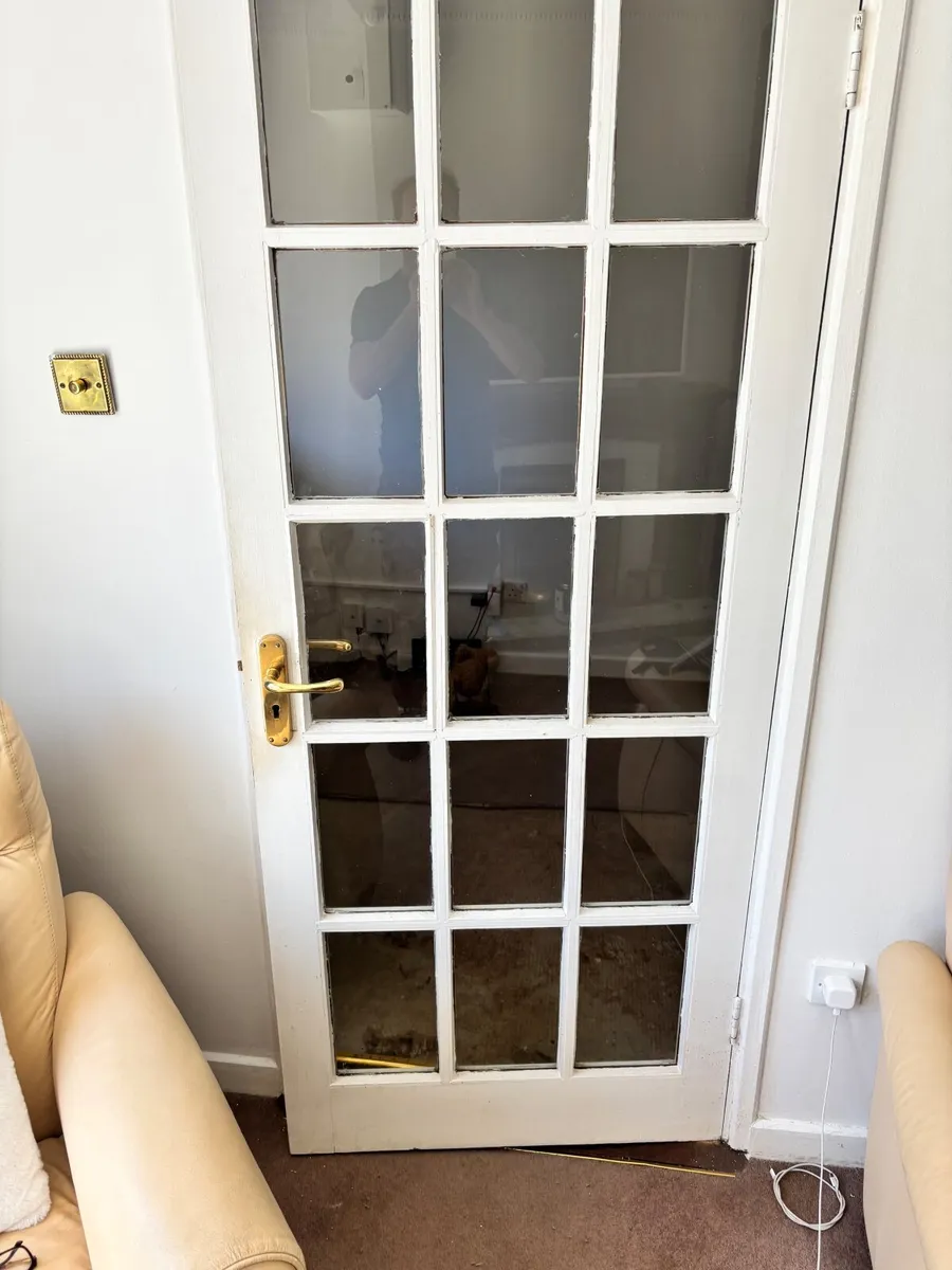 6 solid teak doors - Image 2