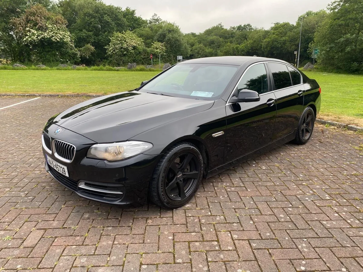 2014 BMW 520D automatic - Image 3
