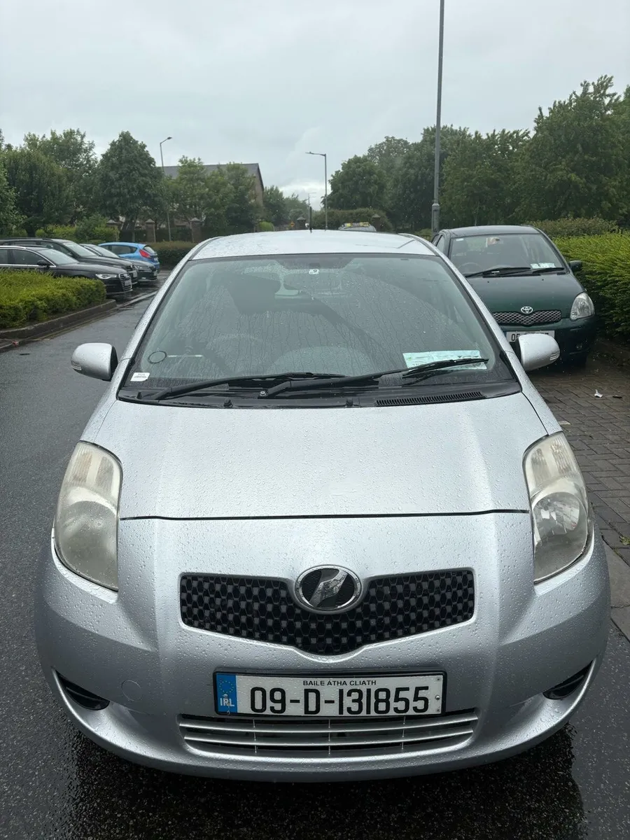 Toyota Vitz 2009 Automatic (Low Milage) - Image 1