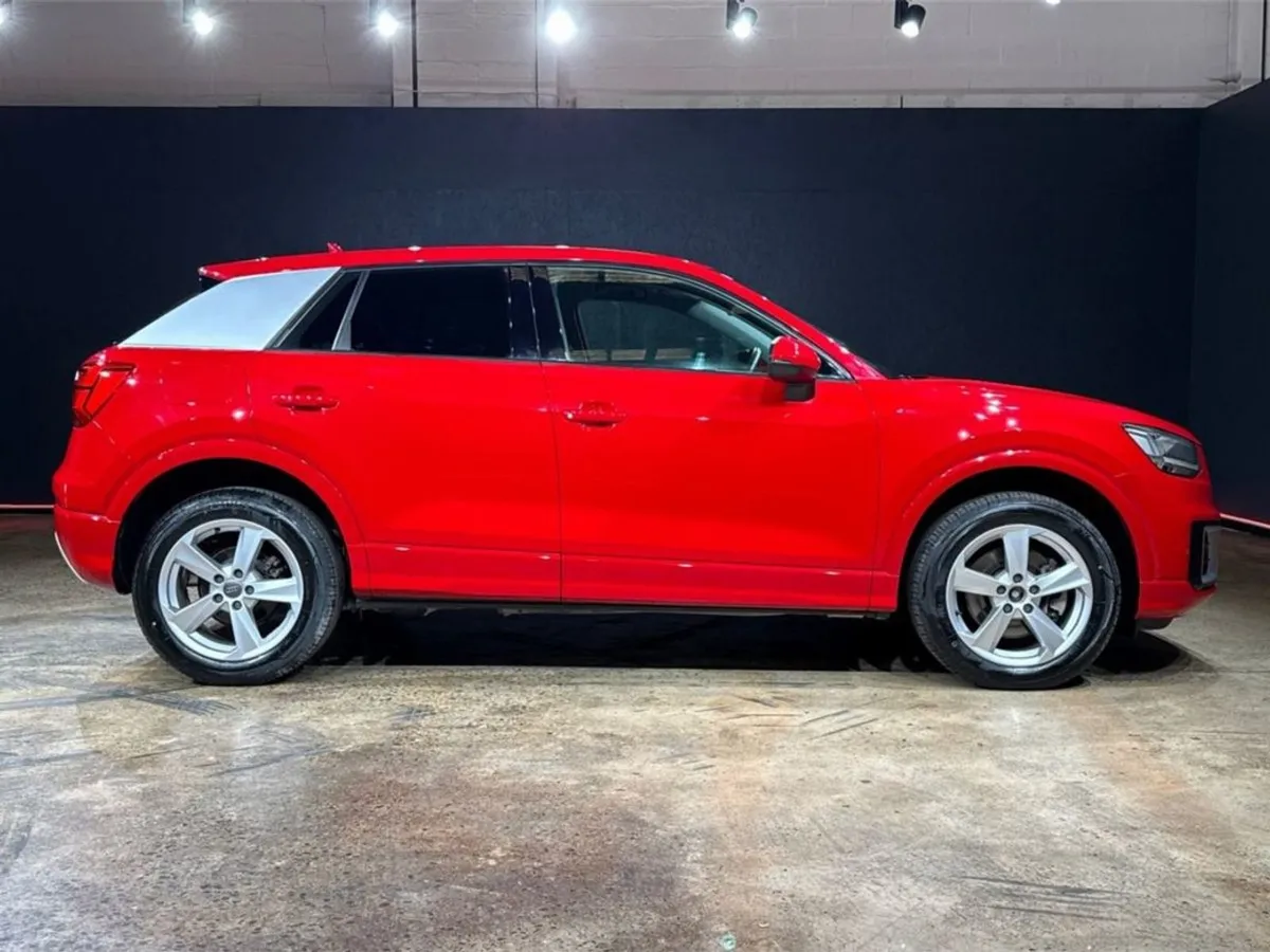 Audi Q2 1.0 Tfsi Automatic - Reverse Camera - All - Image 2