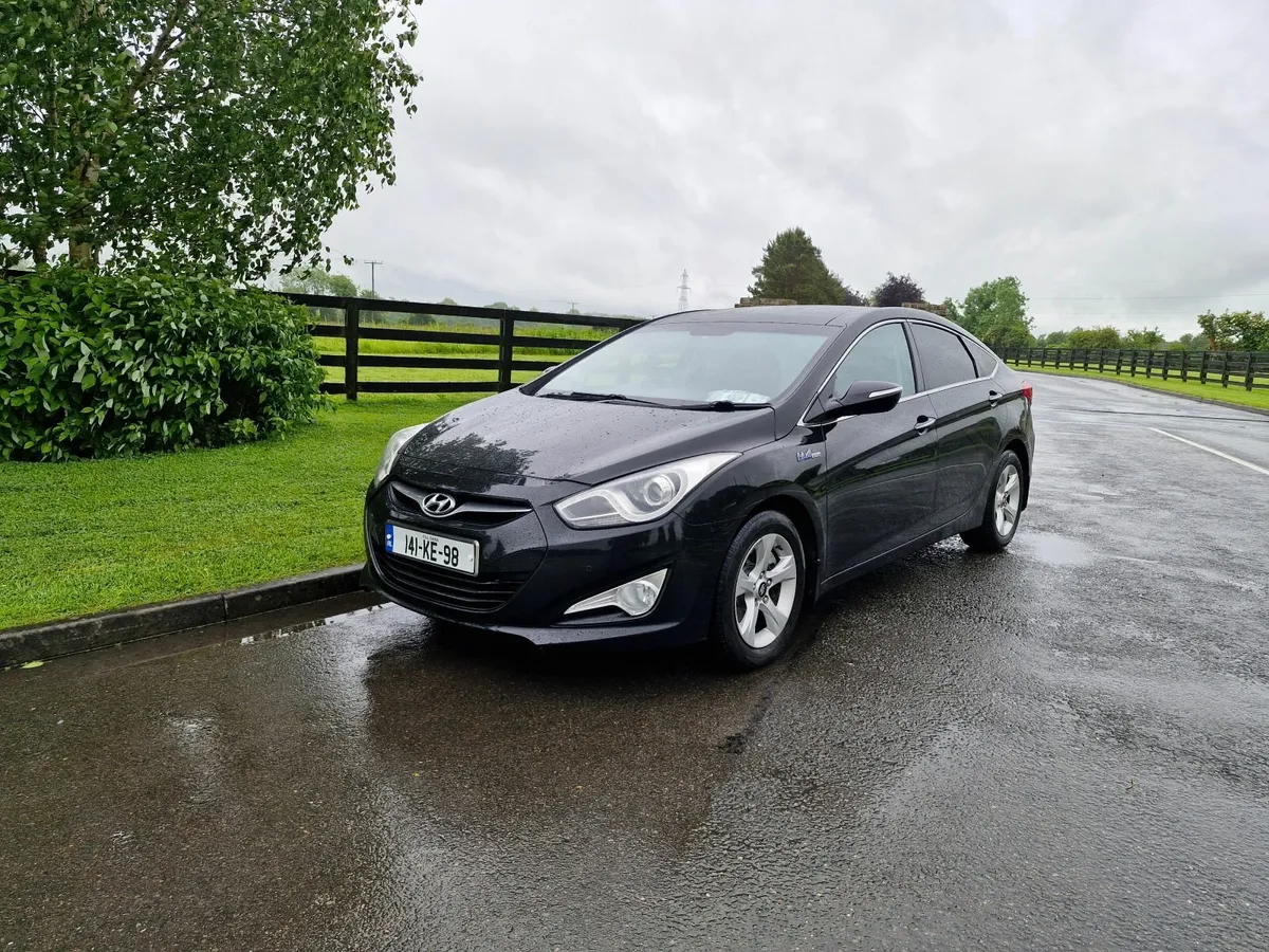 Hyundai i40 Diesel (JUST PASSED NCT TEST)!!! - Image 2