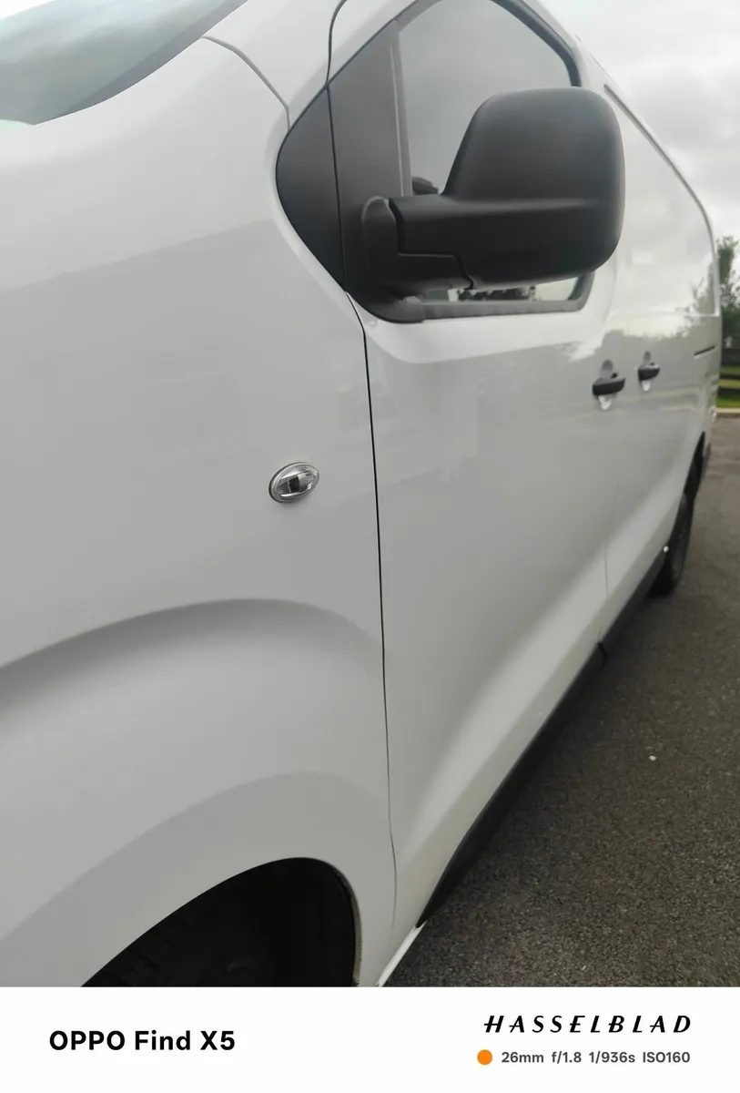 Peugeot Expert 2020 l.w.b - Image 2