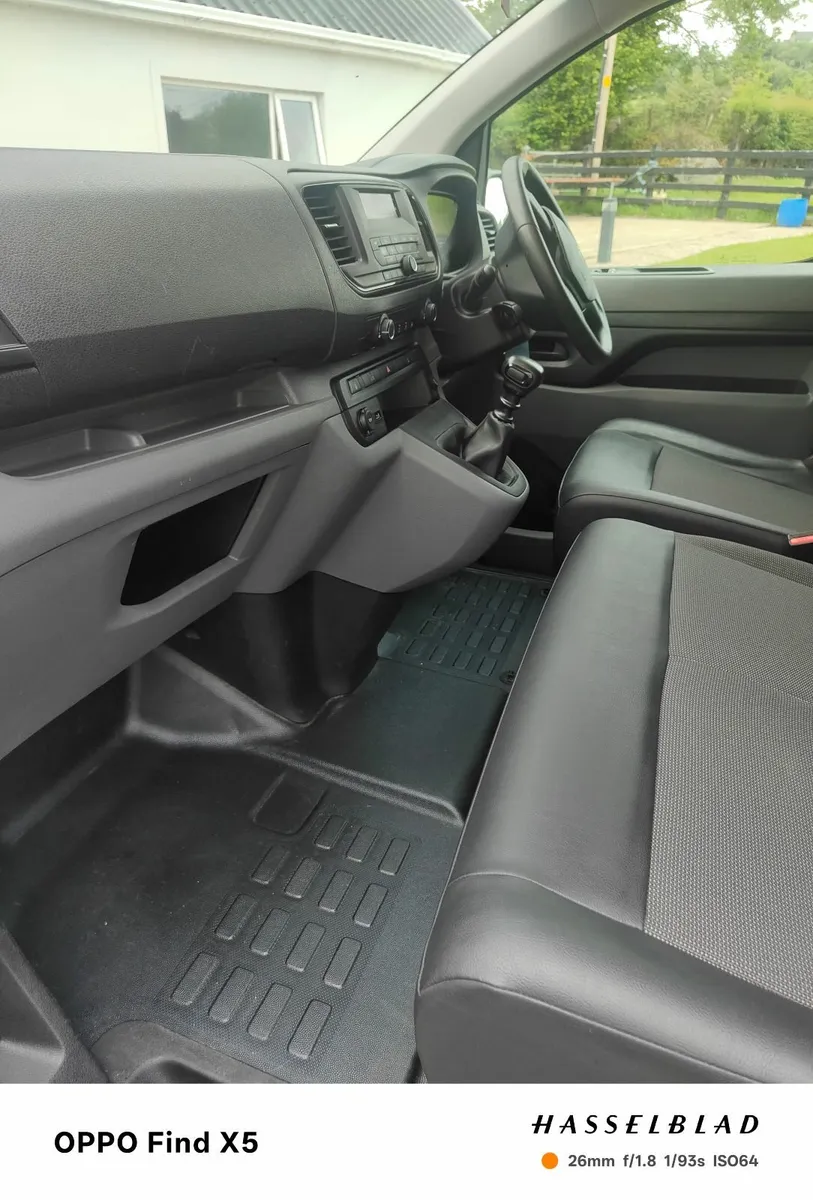 Peugeot Expert 2020 l.w.b - Image 3