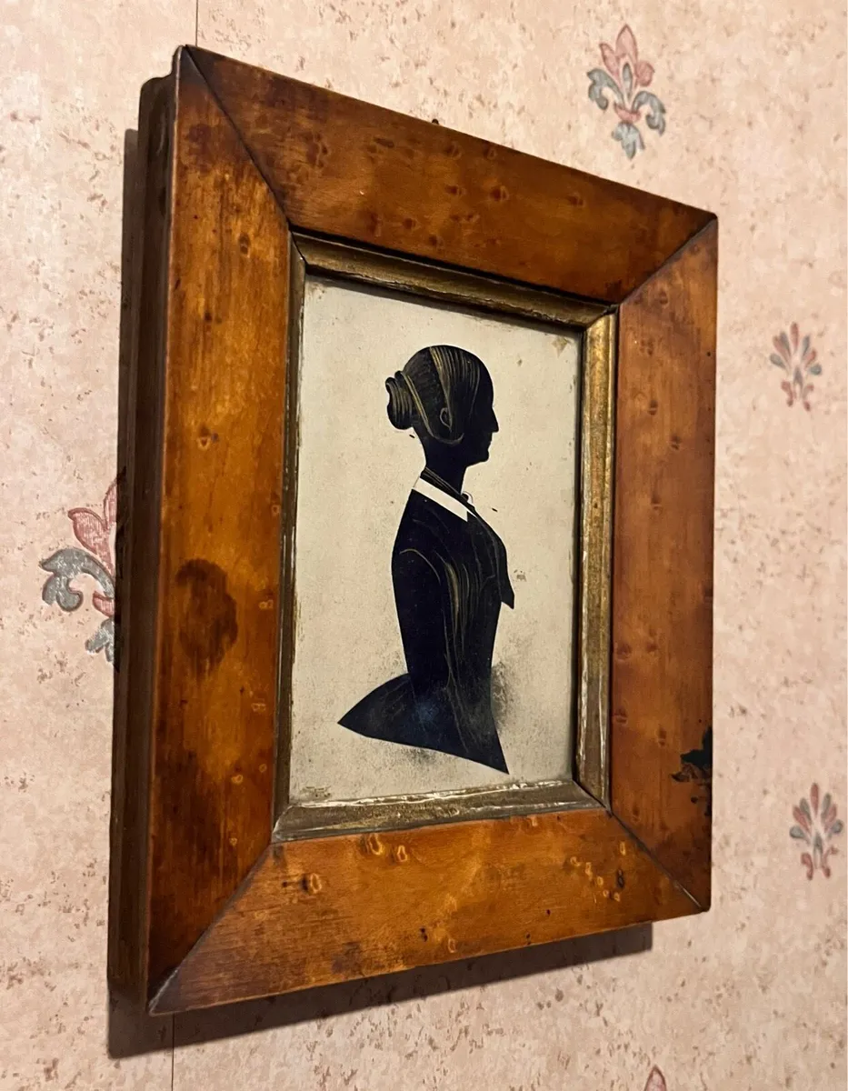 Antique miniature portrait of lady - Image 1