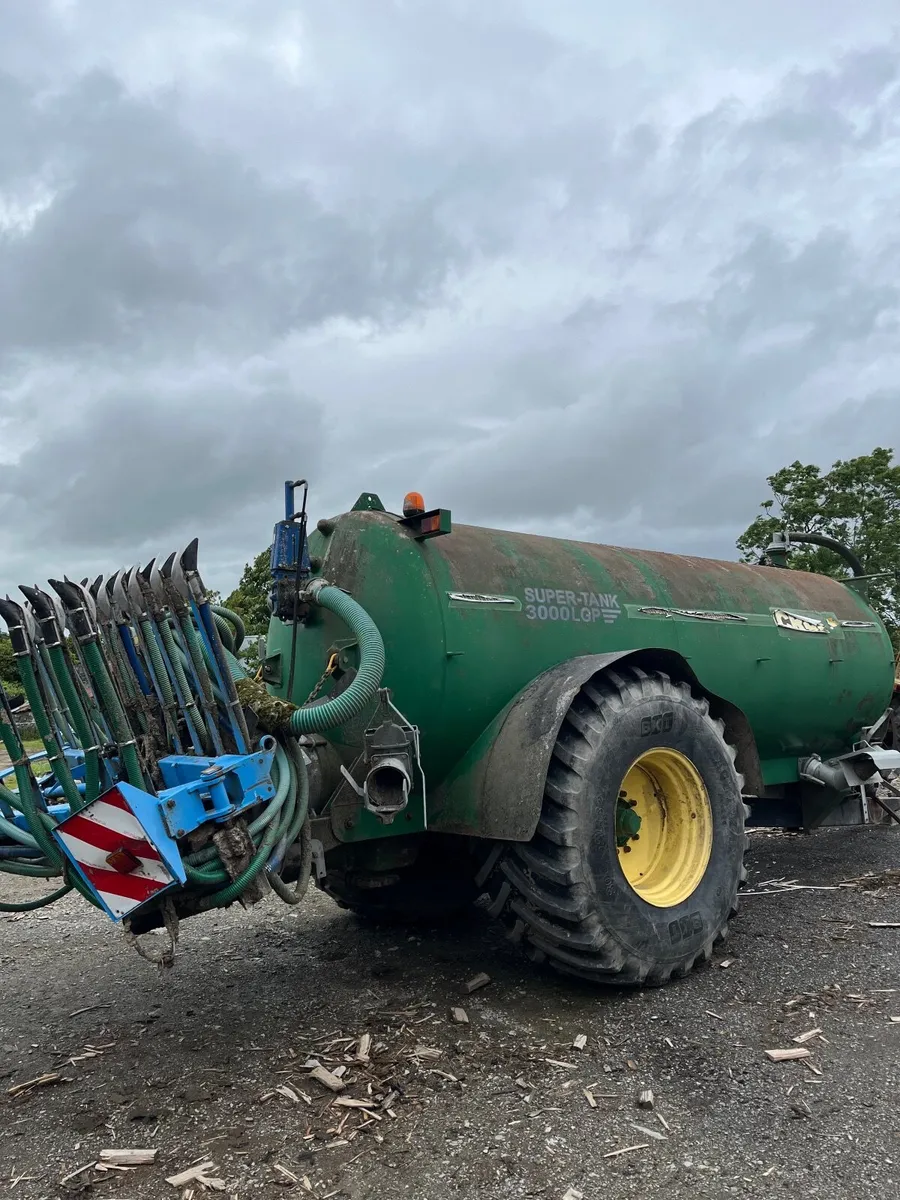 Slurry tanker 3000 - Image 2