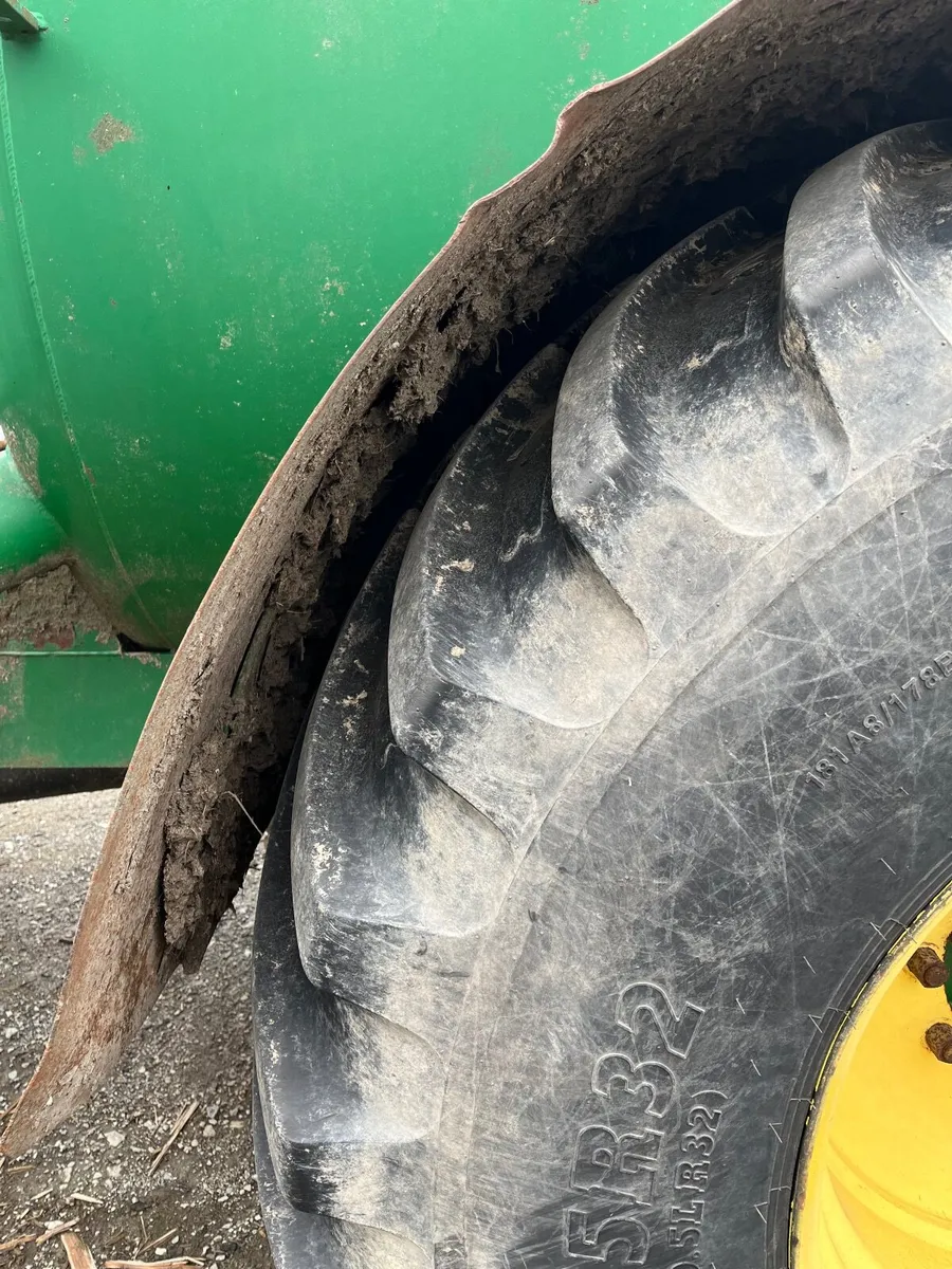 Slurry tanker 3000 - Image 3