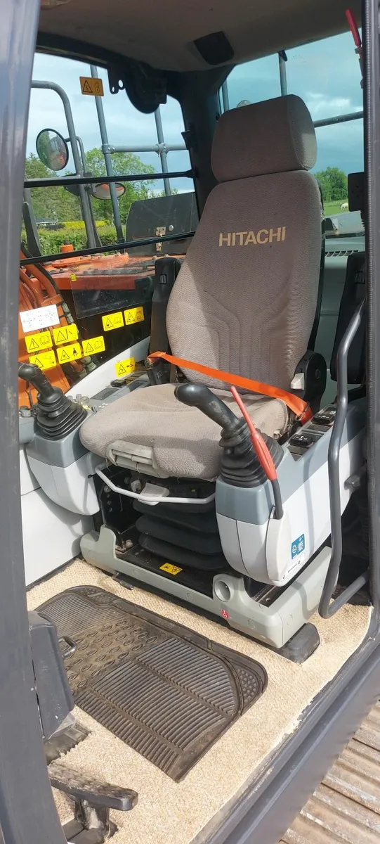 2018 Hitachi ZX130-6 (4,270Hrs) - Image 3