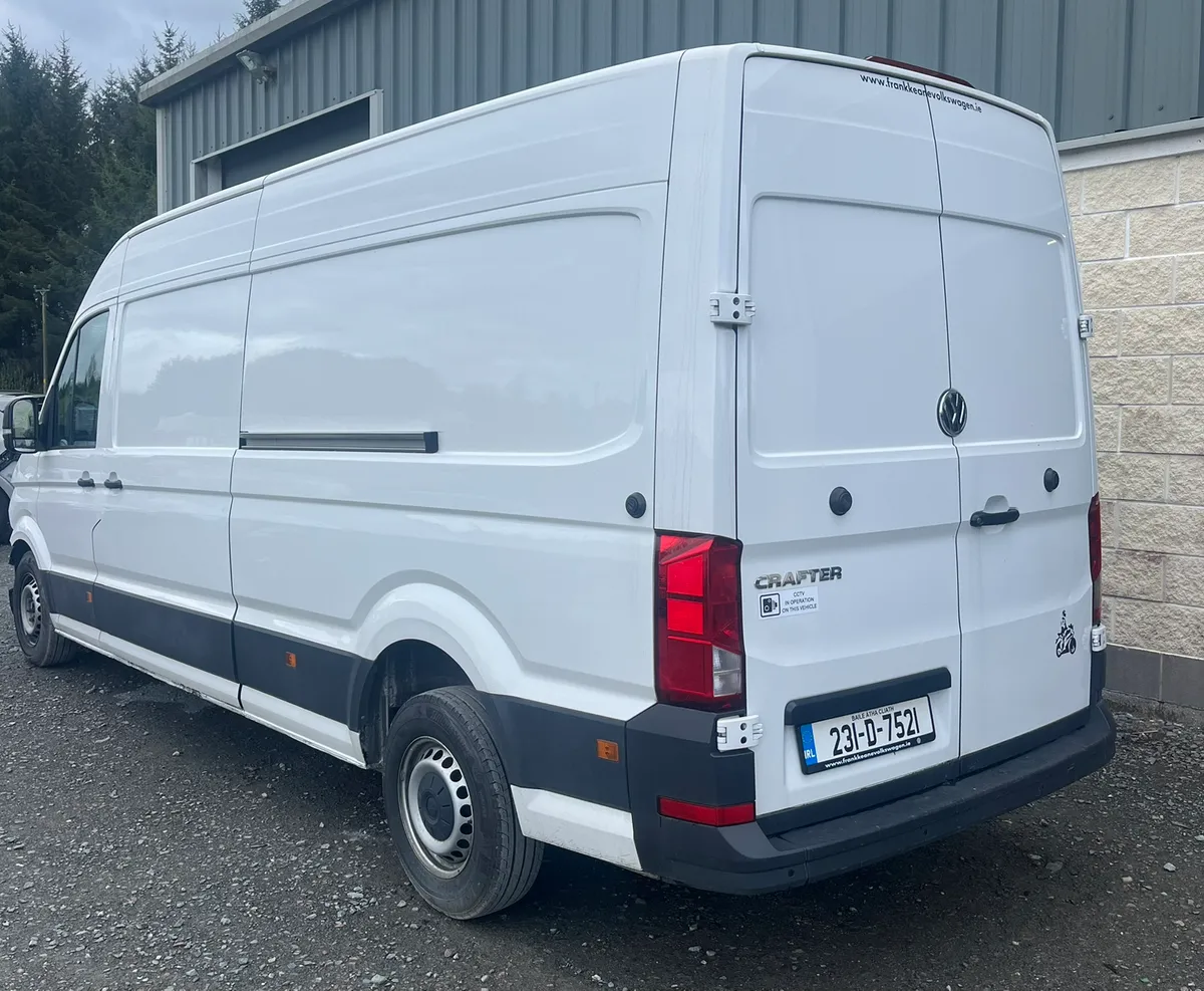 2023 Volkswagen Crafter - Image 2