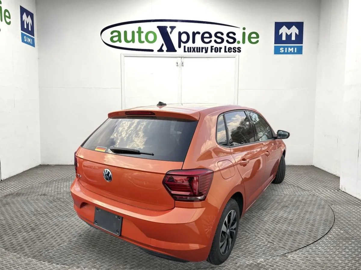 Volkswagen Polo 1.0 TSI Automatic  Reversing Came - Image 3