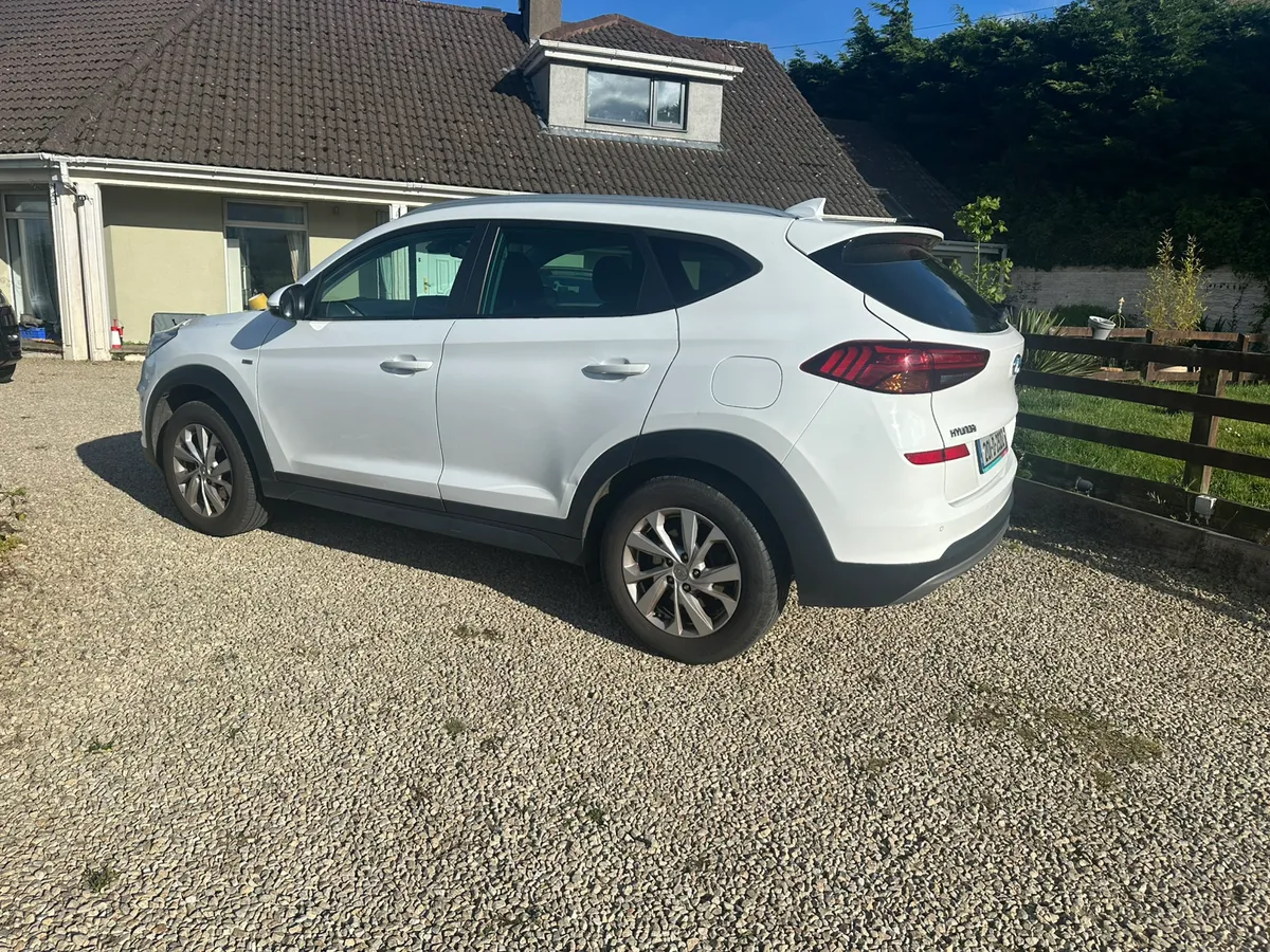 Hyundai Tuscon 1.6 D MHEV 48V - Image 3