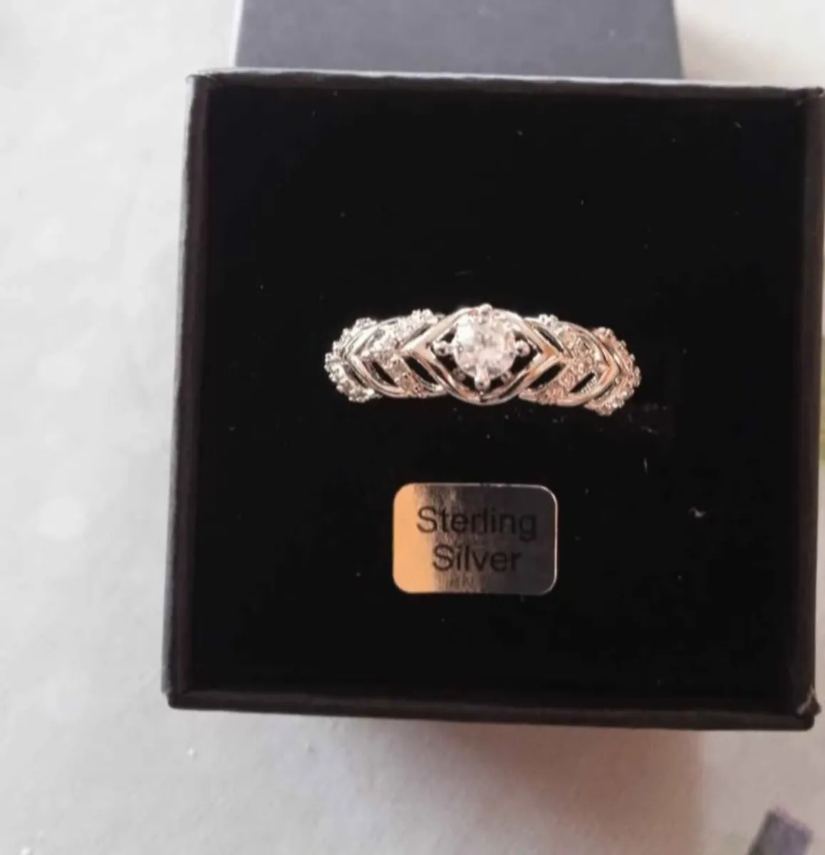 Sterling Silver Diamond ring - Image 1