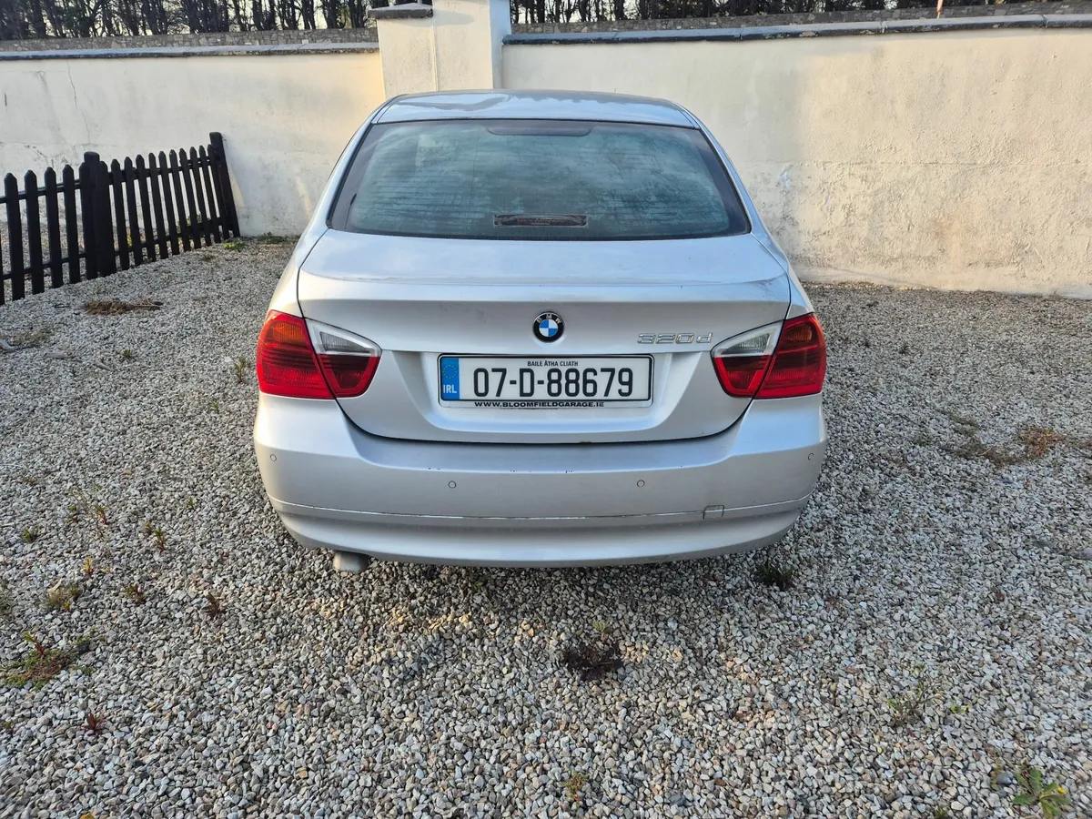 BMW 3-Series 2007 - Image 4