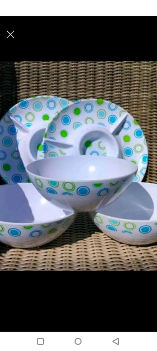 Melamine wear, 2 New chip and dip.
3 bowl. - Image 2