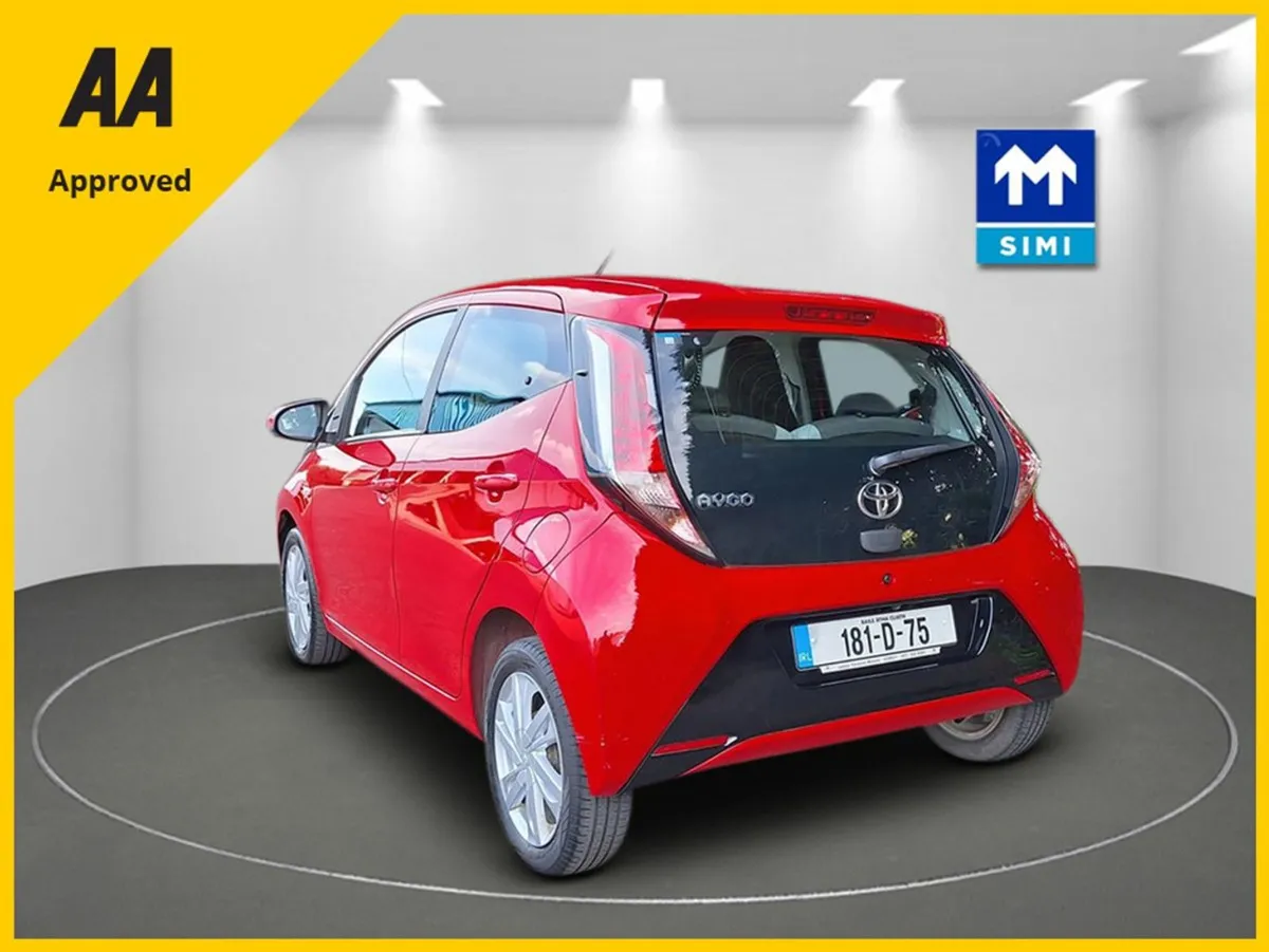 Toyota AYGO 1.0 X-play//reverse Camera//alloy Whe - Image 4