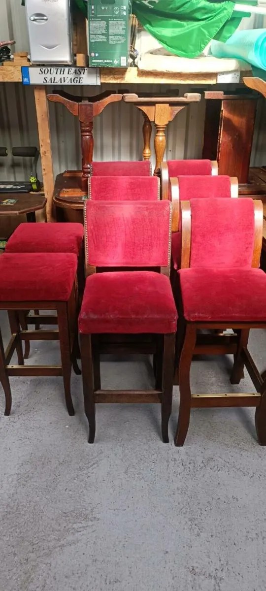 Pub stools and bar furniture - Image 2