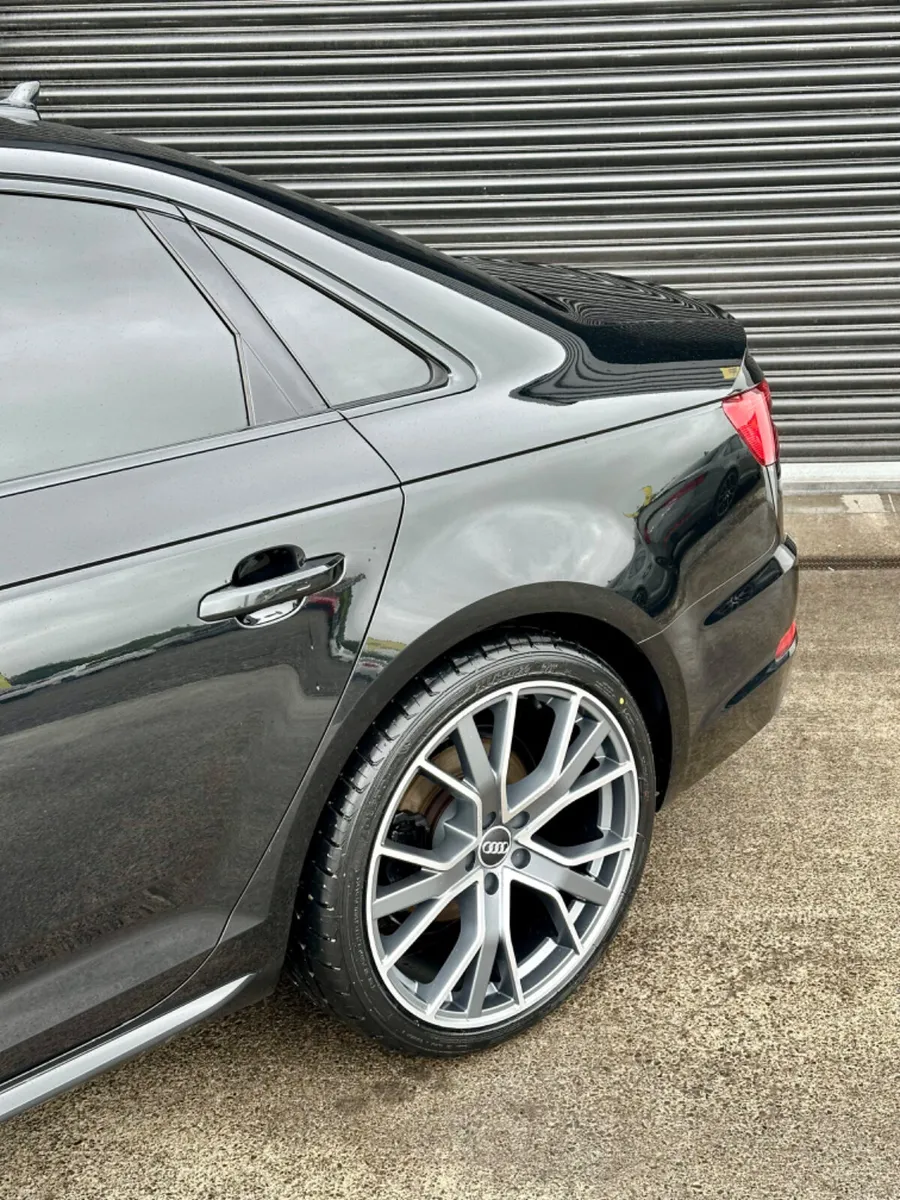 2016 AUDI A4 S LINE BLACK EDITION  SPEC 2.0 TDI 19 - Image 3