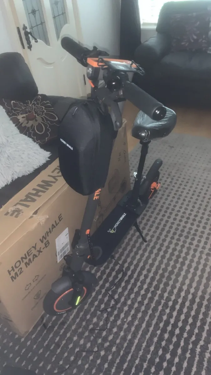 Scooter - Image 2